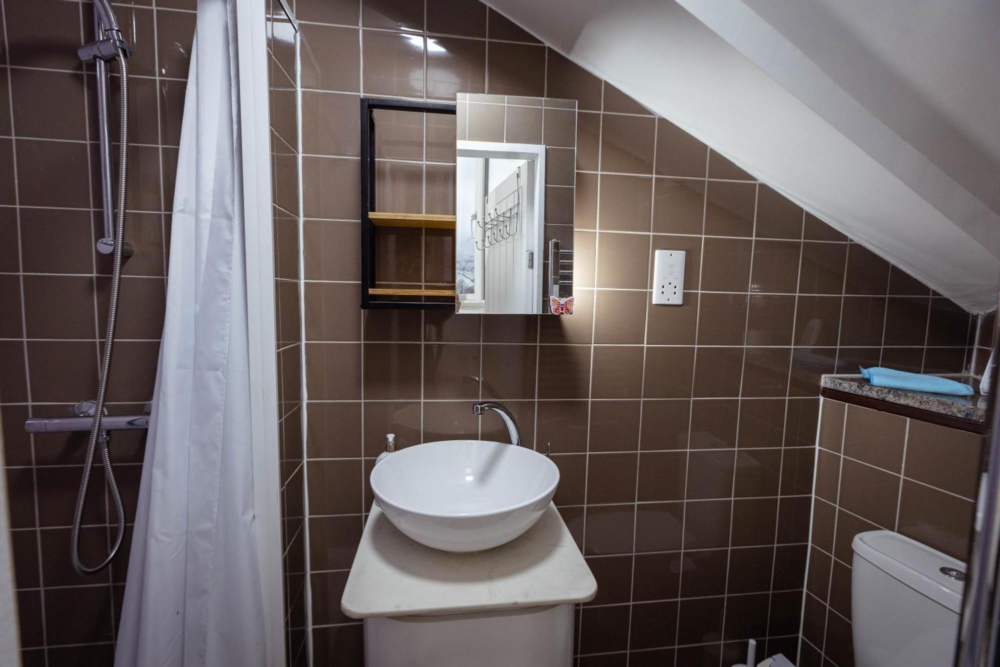 Airstaybnb Манчестър Екстериор снимка
